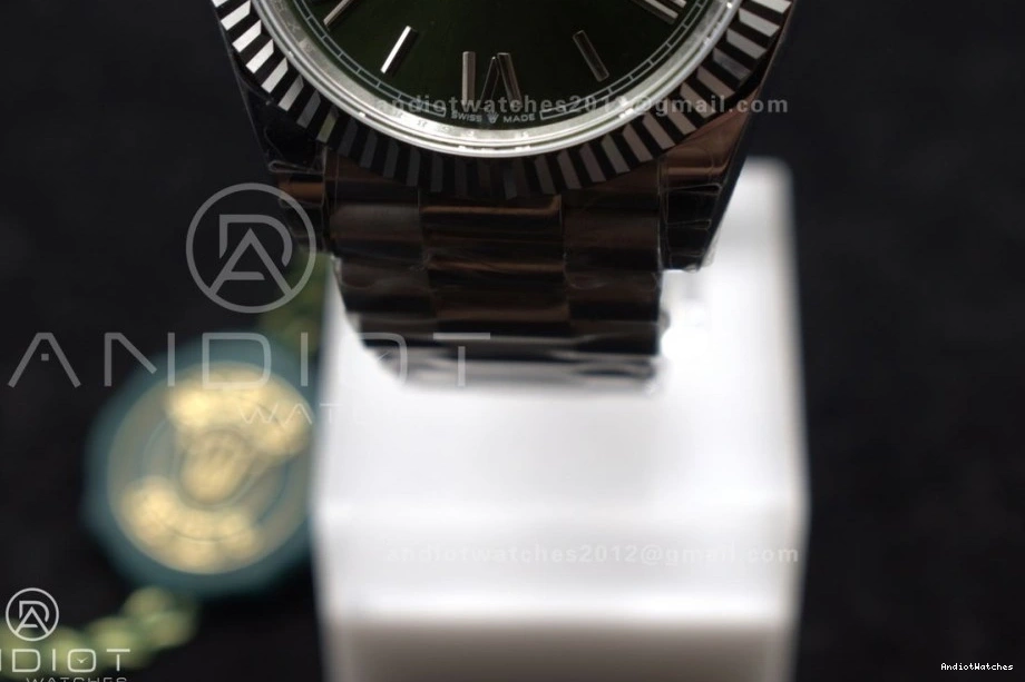 Weight DayDate Green on President 40 Gain SS A Bezel GSF 719 OdorResistant Dial Roman Bracelet 0412